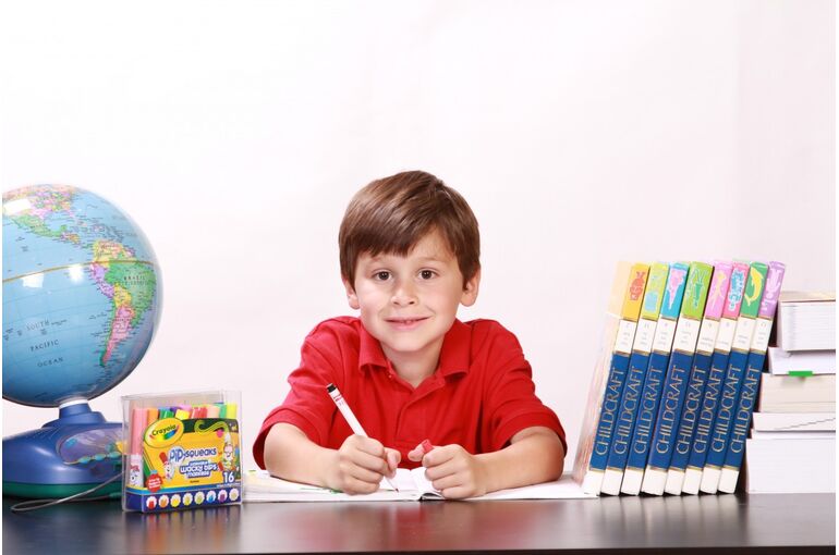 boy_portrait_smile_boy_school_learning_smiling_children-982201