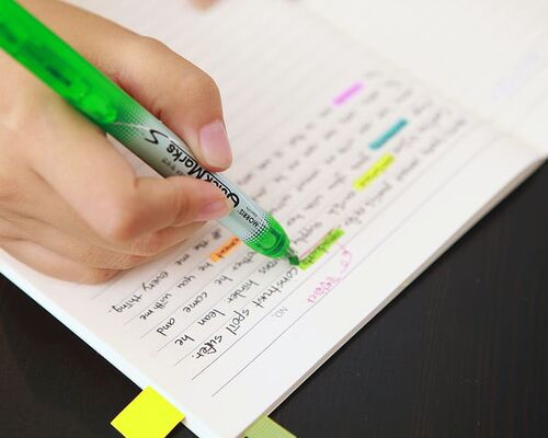 highlighter-coloring-fluorescent-marking
