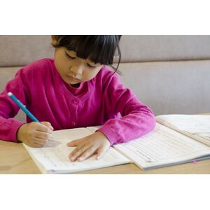 children-class-classroom-concentration